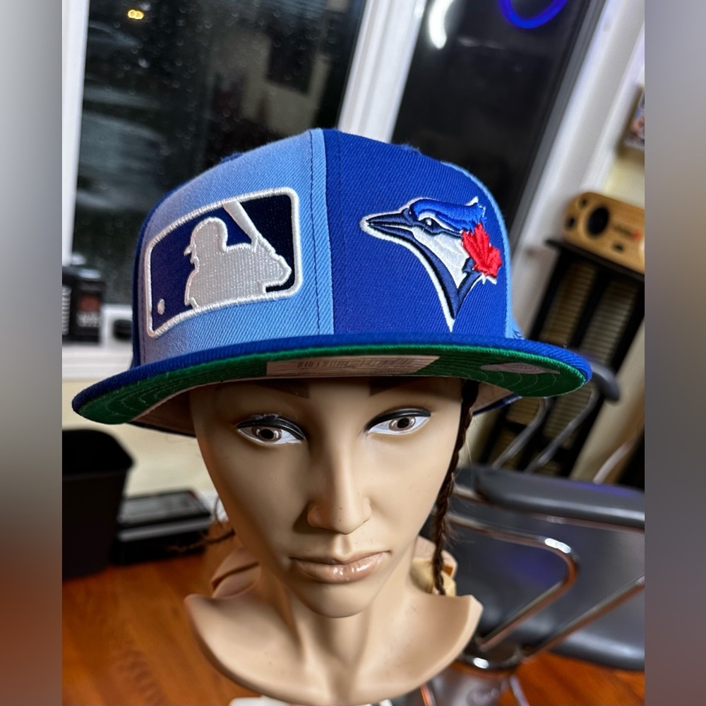 Gorgeous Blue Jays Cap